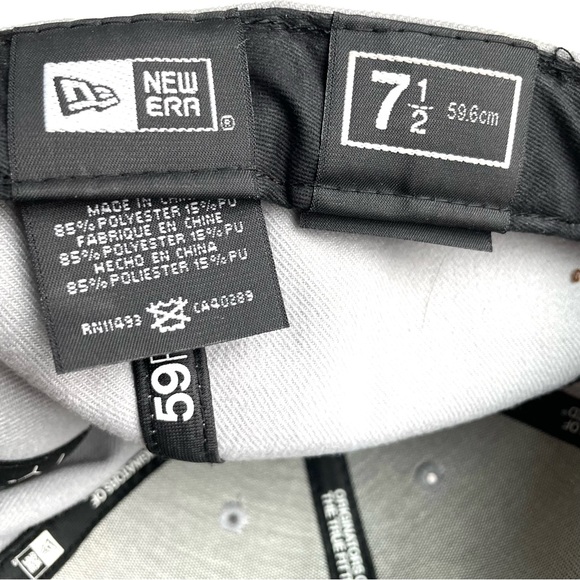 New Era Golden State Warriors Men’s Fitted Hat Sz 7 1/2 Silver Gray NBA EUC - Picture 5 of 5